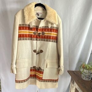 Stilton California Women's size 44 Cream and Orange Toggle Coat Vintage